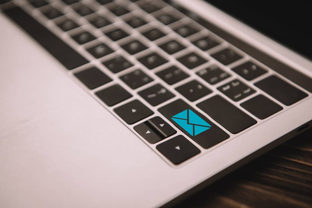 automação de e-mails
