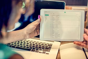 email-correspondence-wireless-communication-concep-2025-02-11-01-36-00-utc